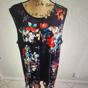 Avenue Navy Floral Sleeveless Blouse